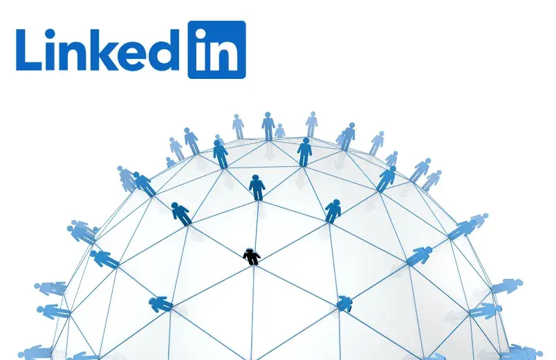 An image showing professionals connected to each other through LinkedIn