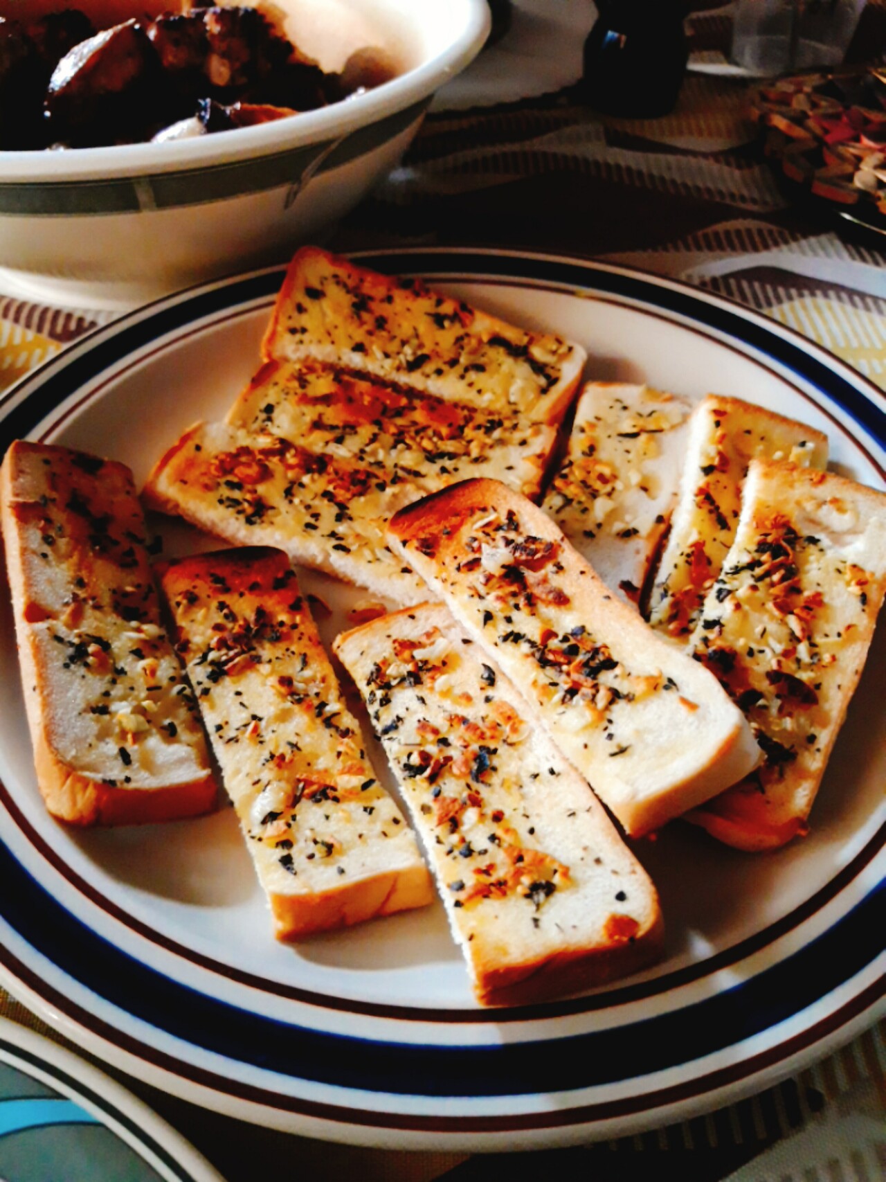Garlic Bread Pizza