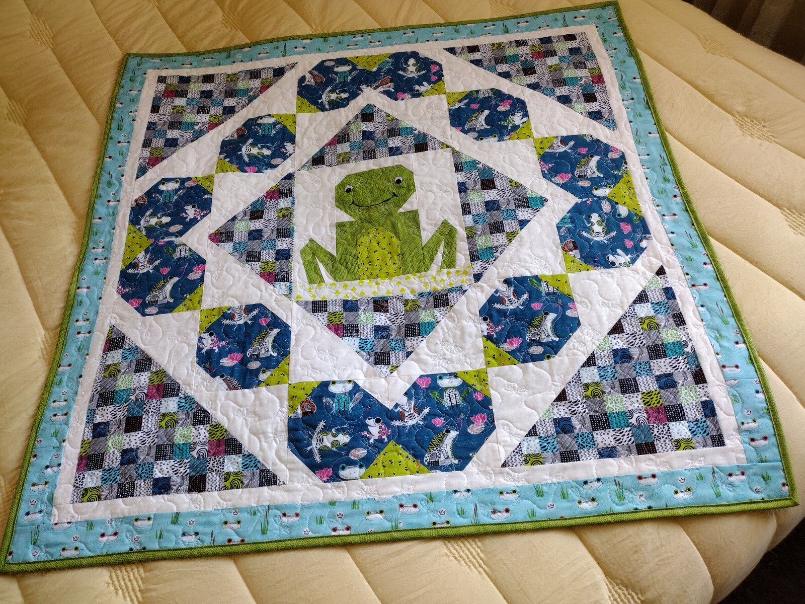Froggy Quilt